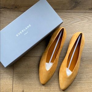 Everlane almond toe heel